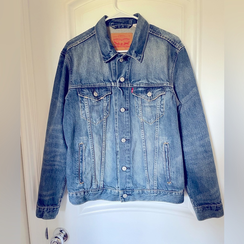 Denim Jacket Levi’s men size M